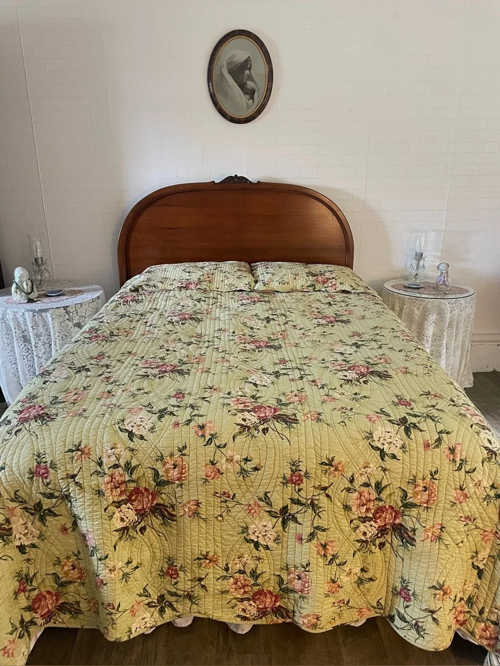 Vintage Quilt Bedspread w Shams Roses Green & Pink Cotton Shabby Cottage 86x110